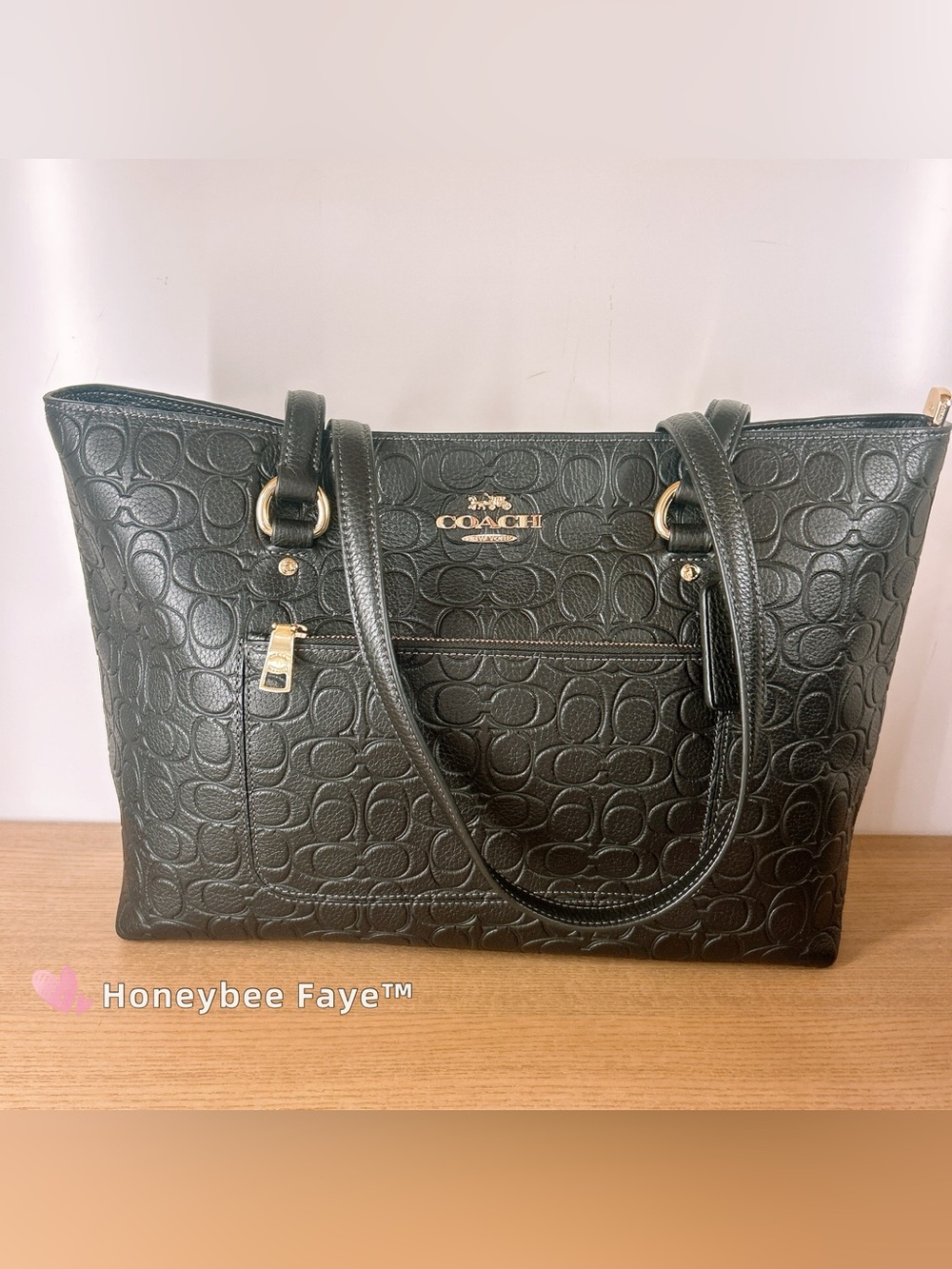 Coach Black Station Tote Bag
In Signature Leather